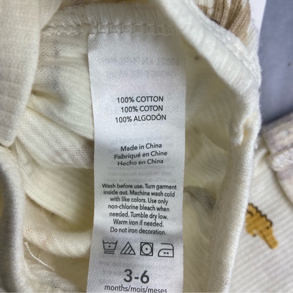 NWT 3 piece set lion, koalas, crocs, monkeys cute onesie matching leggings & hat - Picture 7 of 16